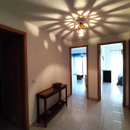 2a Palmeiras Com Piscina - Casas & Papeis * Armação de Pêra