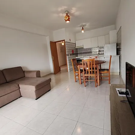 Apartment 2a Palmeiras Com Piscina - Casas & Papeis *