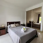 2a Palmeiras Com Piscina - Casas & Papeis